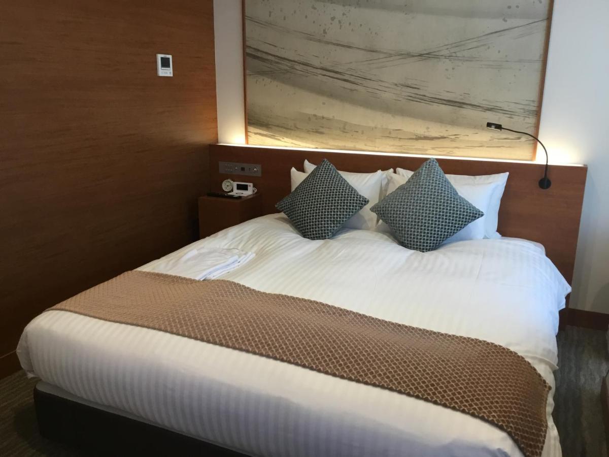 Odysis Suites Osaka Airport Hotel Izumisano Exteriör bild
