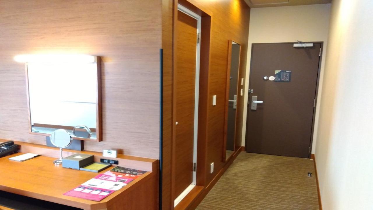 Odysis Suites Osaka Airport Hotel Izumisano Exteriör bild