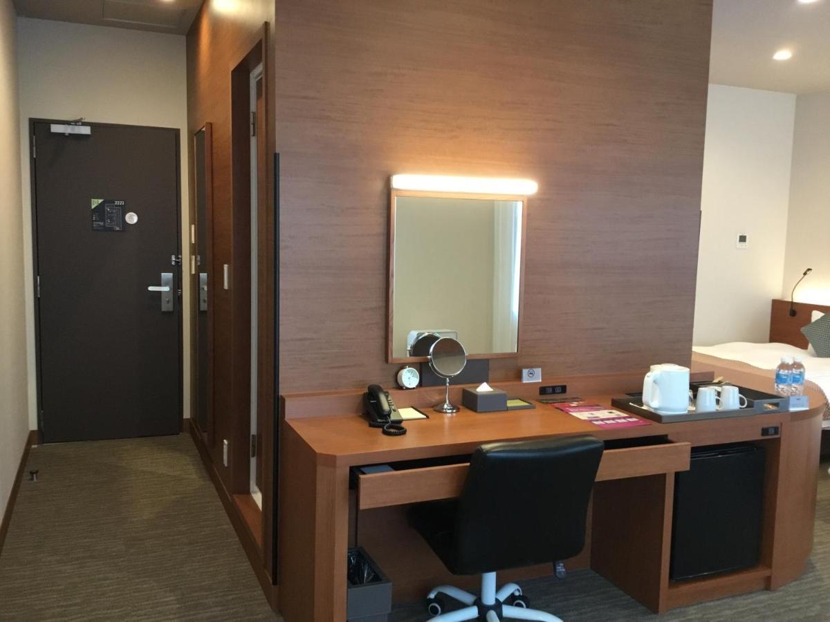 Odysis Suites Osaka Airport Hotel Izumisano Exteriör bild