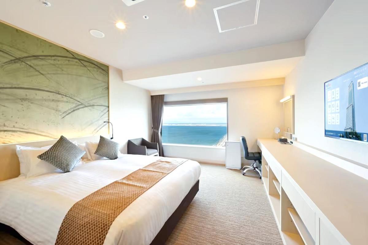 Odysis Suites Osaka Airport Hotel Izumisano Exteriör bild