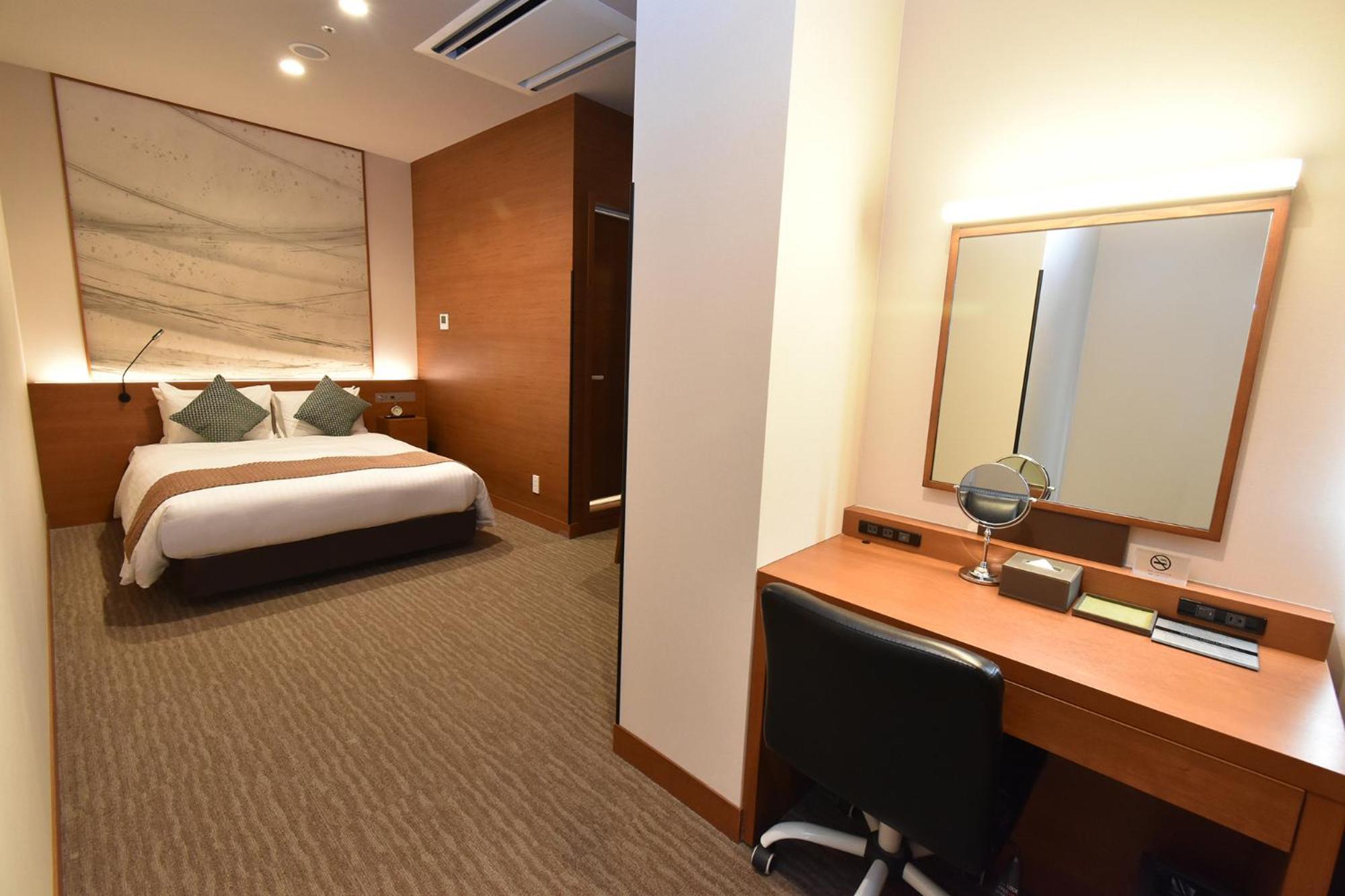 Odysis Suites Osaka Airport Hotel Izumisano Exteriör bild